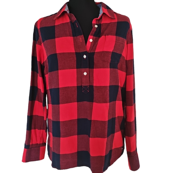 Tommy Hilfiger Tops - Tommy Hilfiger Red Plaid Flannel Shirt Long Sleeves Women's Size Medium